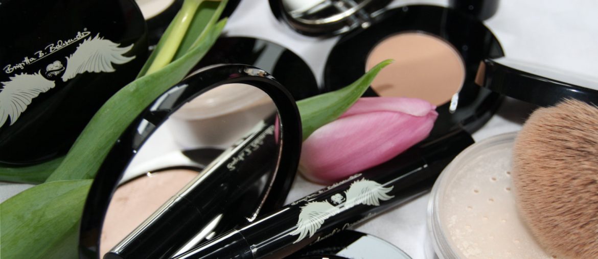 Brandneues Make-up 50plus