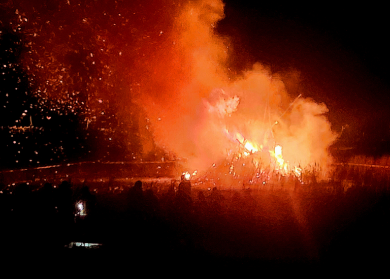 Die Magie des Feuers zum Winterende